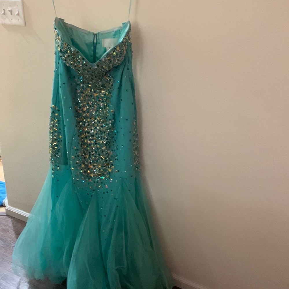 Beautiful mermaid Cinderella dress size 12/ small